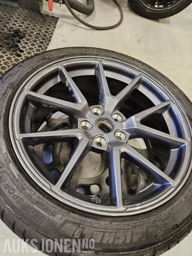 2020 Tesla 3 Sommerhjul