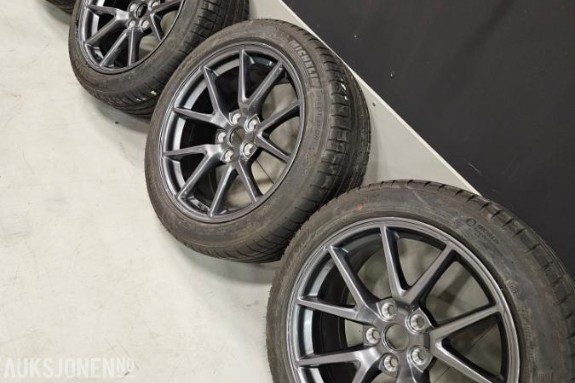2020 Tesla 3 Sommerhjul