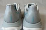 TOLLAUKSJON - W Hoka One One Skyward X