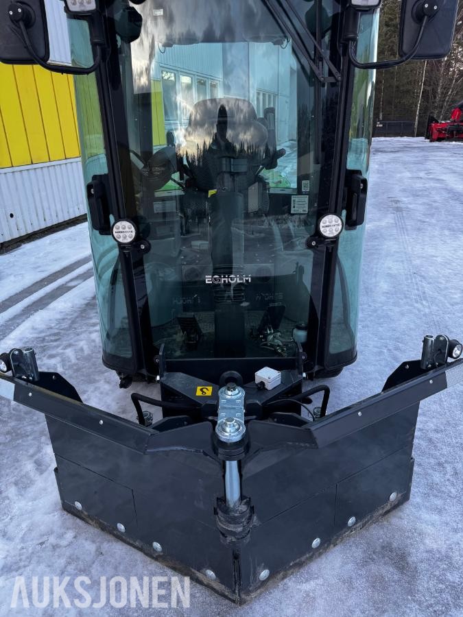 2020 Nilfisk Egholm City ranger 3070