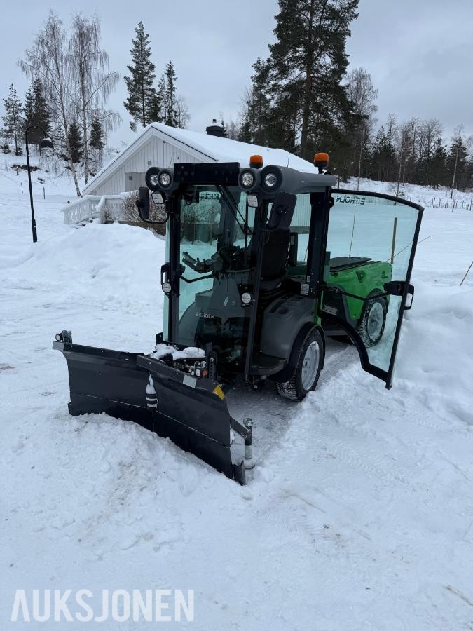 2020 Nilfisk Egholm City ranger 3070