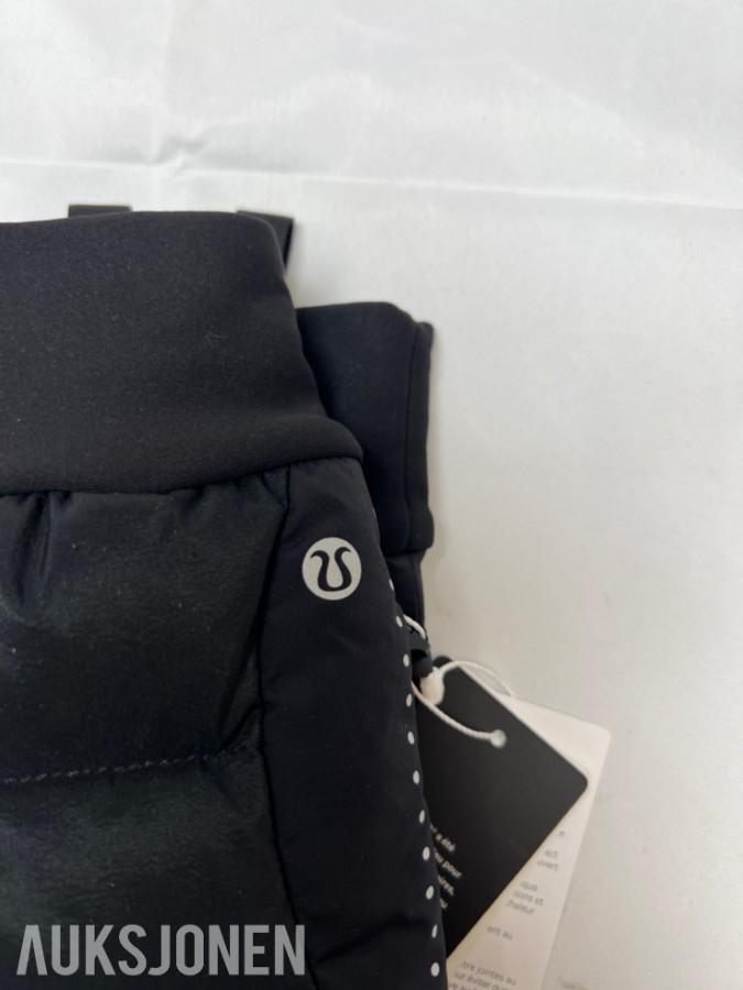 TOLLAUKSJON - Lululemon Down for It All Mittens