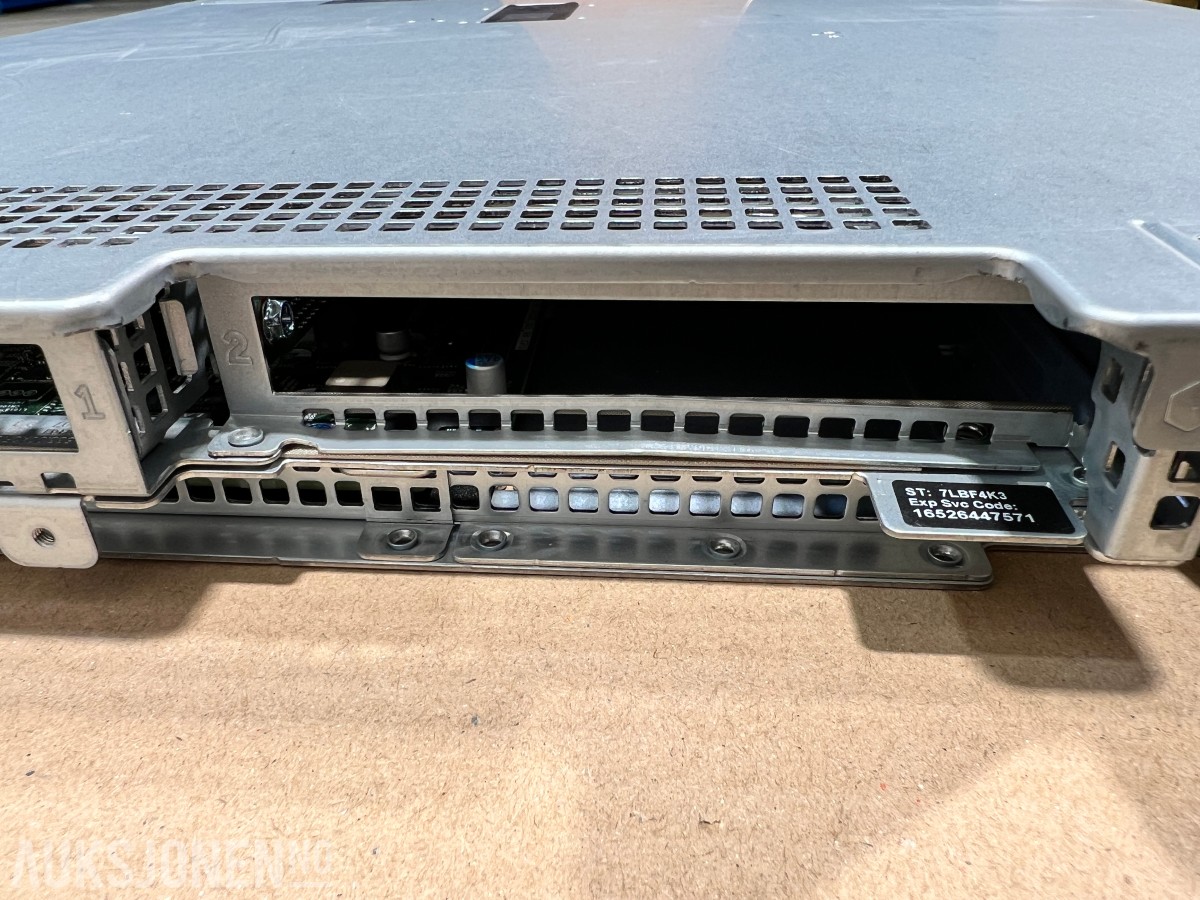 Dell EMC PowerEdge R240 Rackserver med skinner