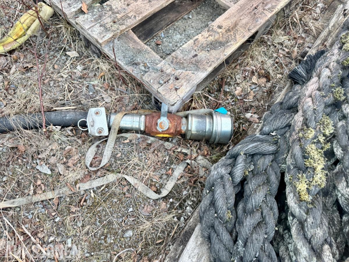 2011 Hydraulisk Vinsj med tilhørende slangepakke