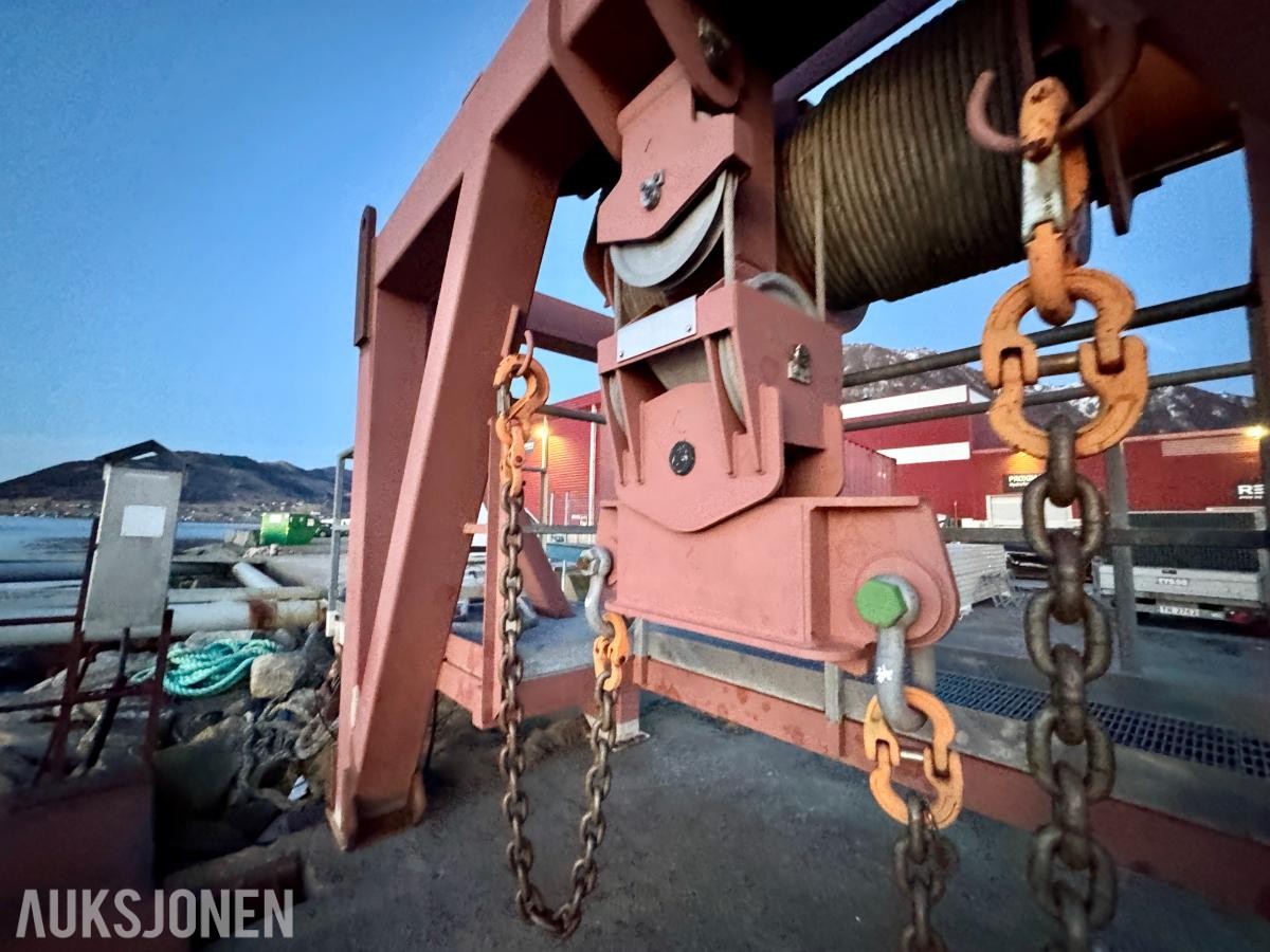 2011 Hydraulisk Vinsj med tilhørende slangepakke