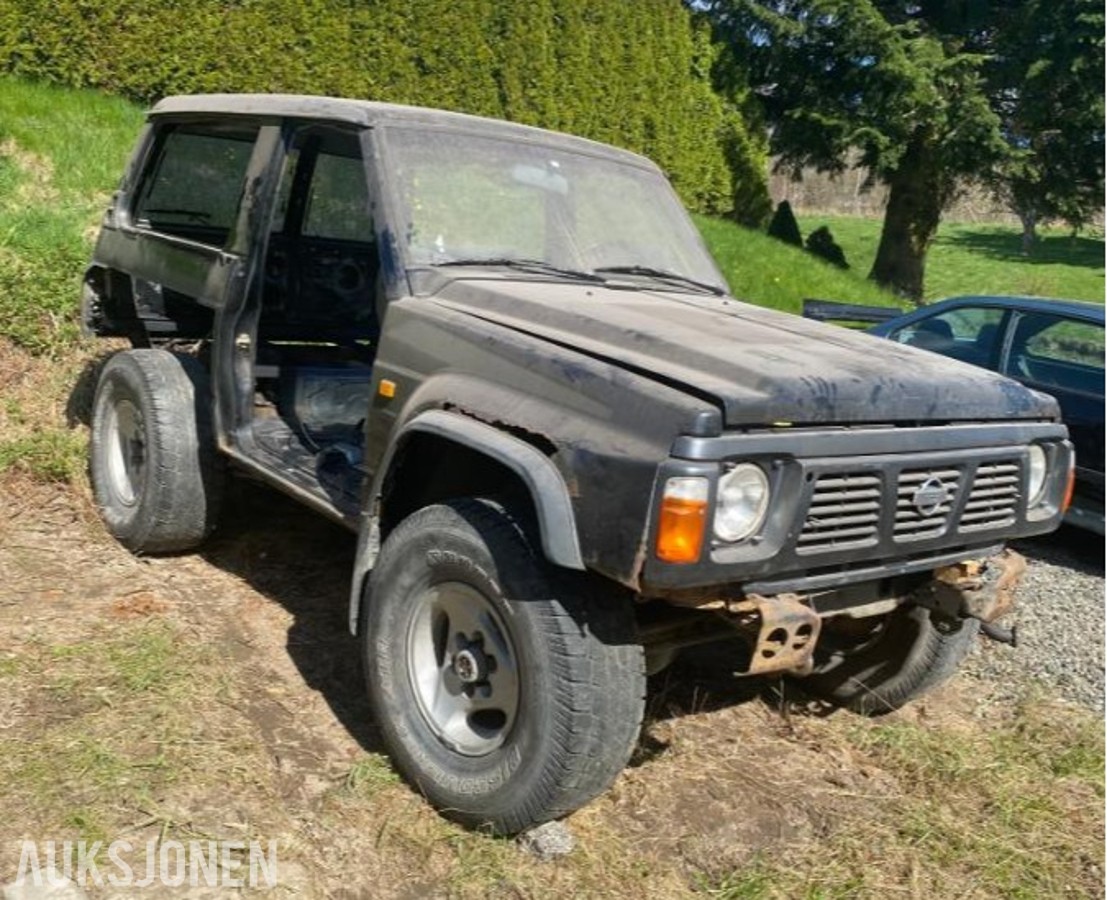 1993 Nissan Patrol 2.8 114hk 4X4 Reparasjonsobjekt