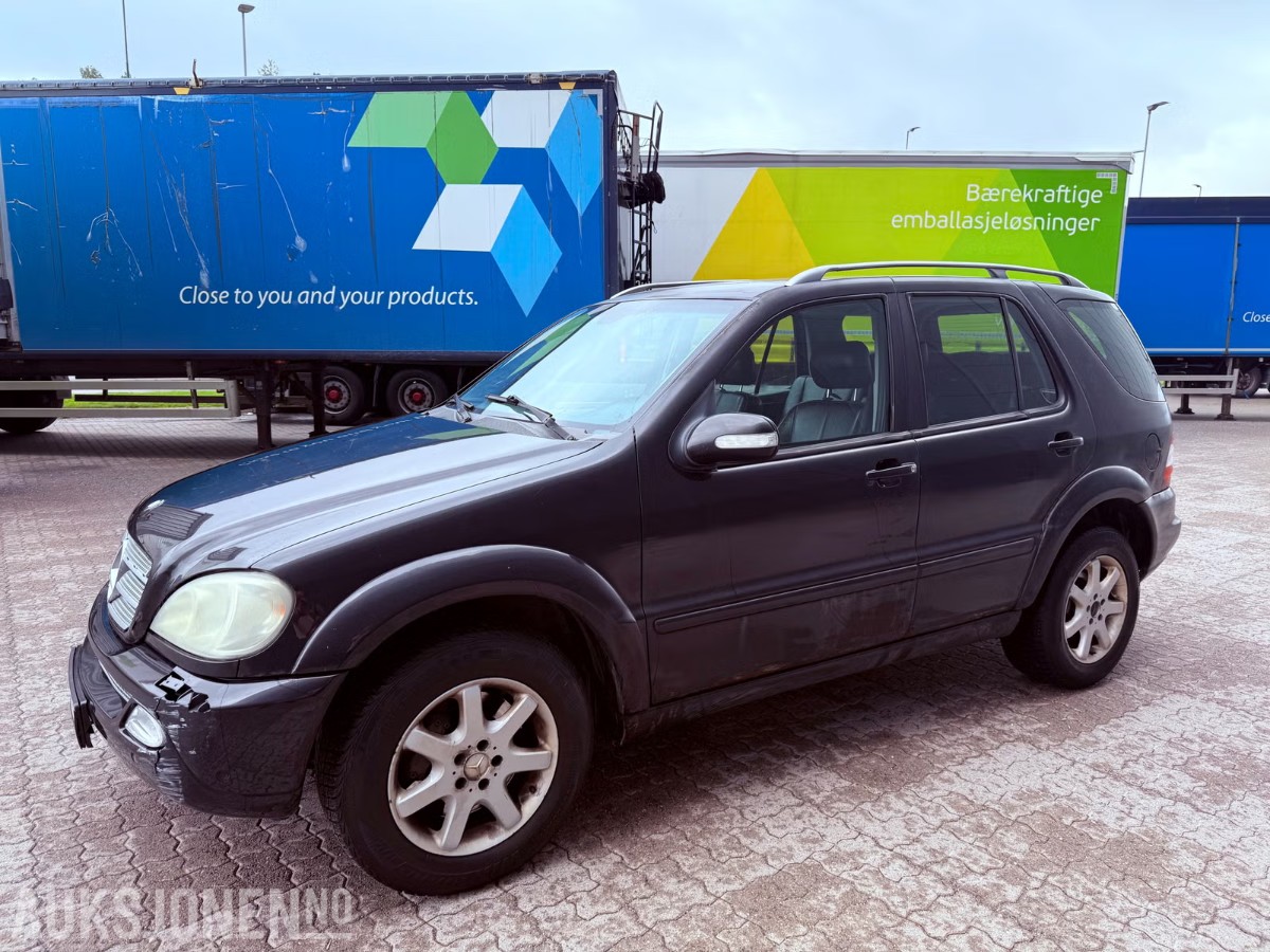 2001 MERCEDES-BENZ M-KLASSE ML320 AUTOMAT 4MATIC HENGERFESTE 432000km