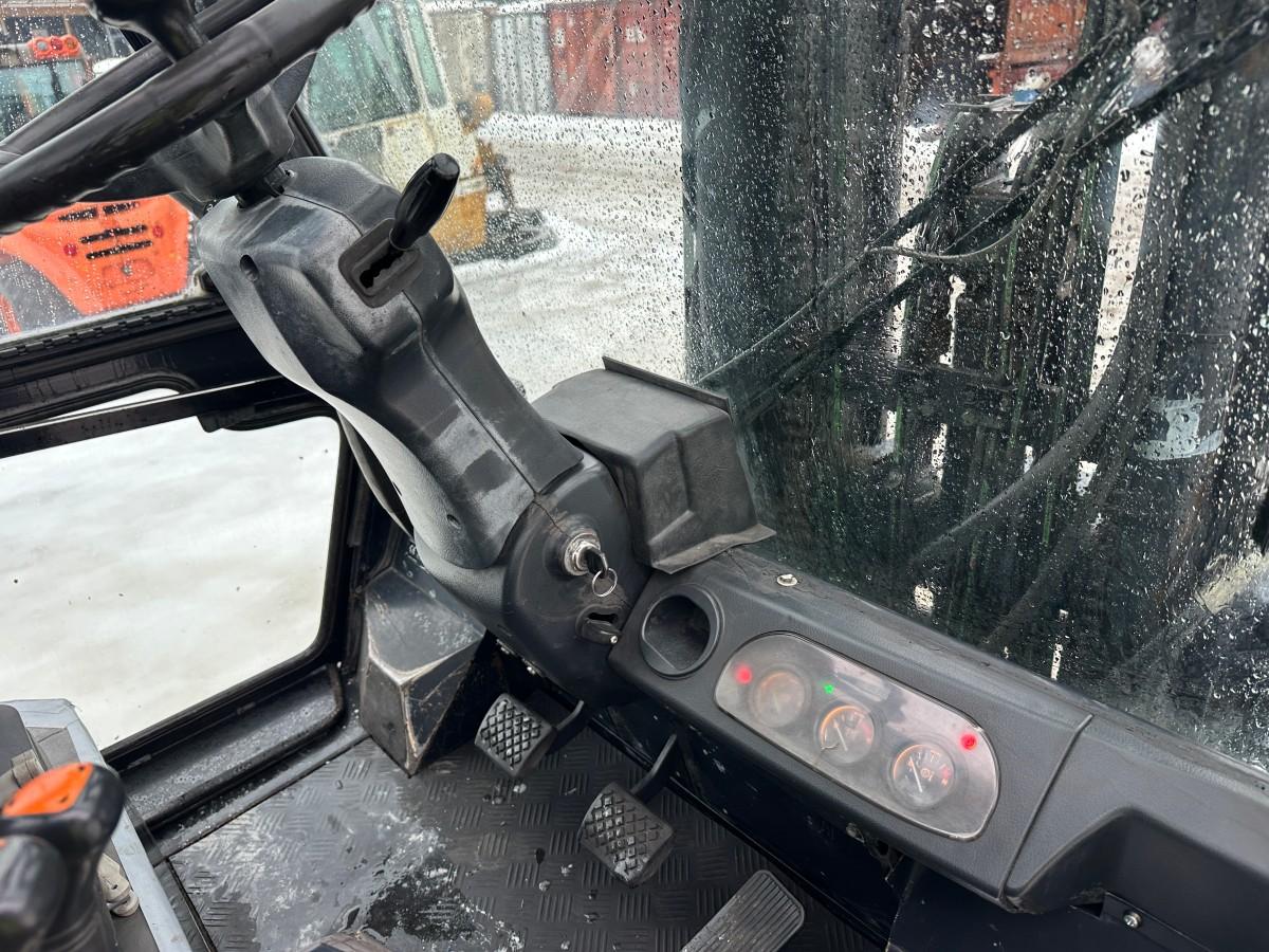 2011 Doosan 055C-5 Diesel Truck