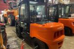 2011 Doosan 055C-5 Diesel Truck