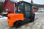 2011 Doosan 055C-5 Diesel Truck