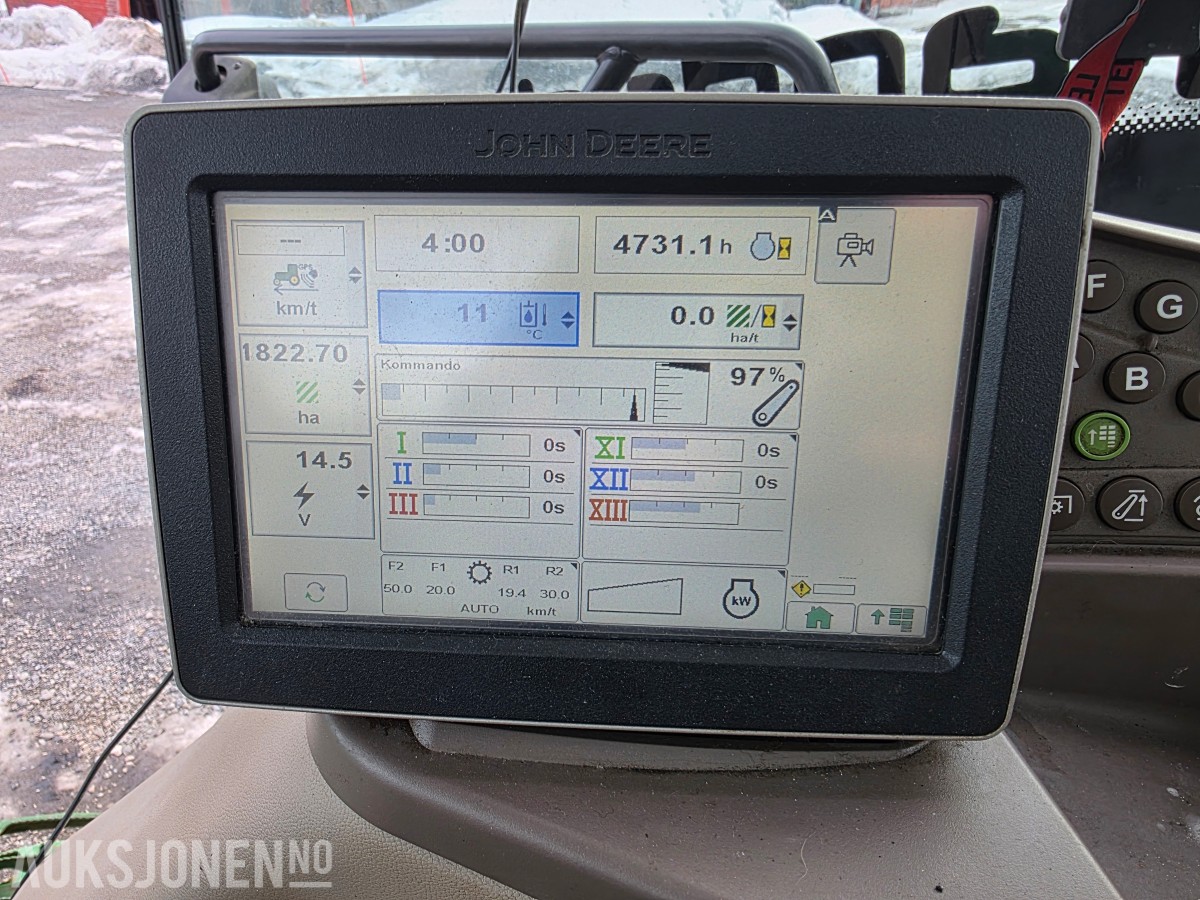 2014 John Deere 6125R traktor 4731 timer
