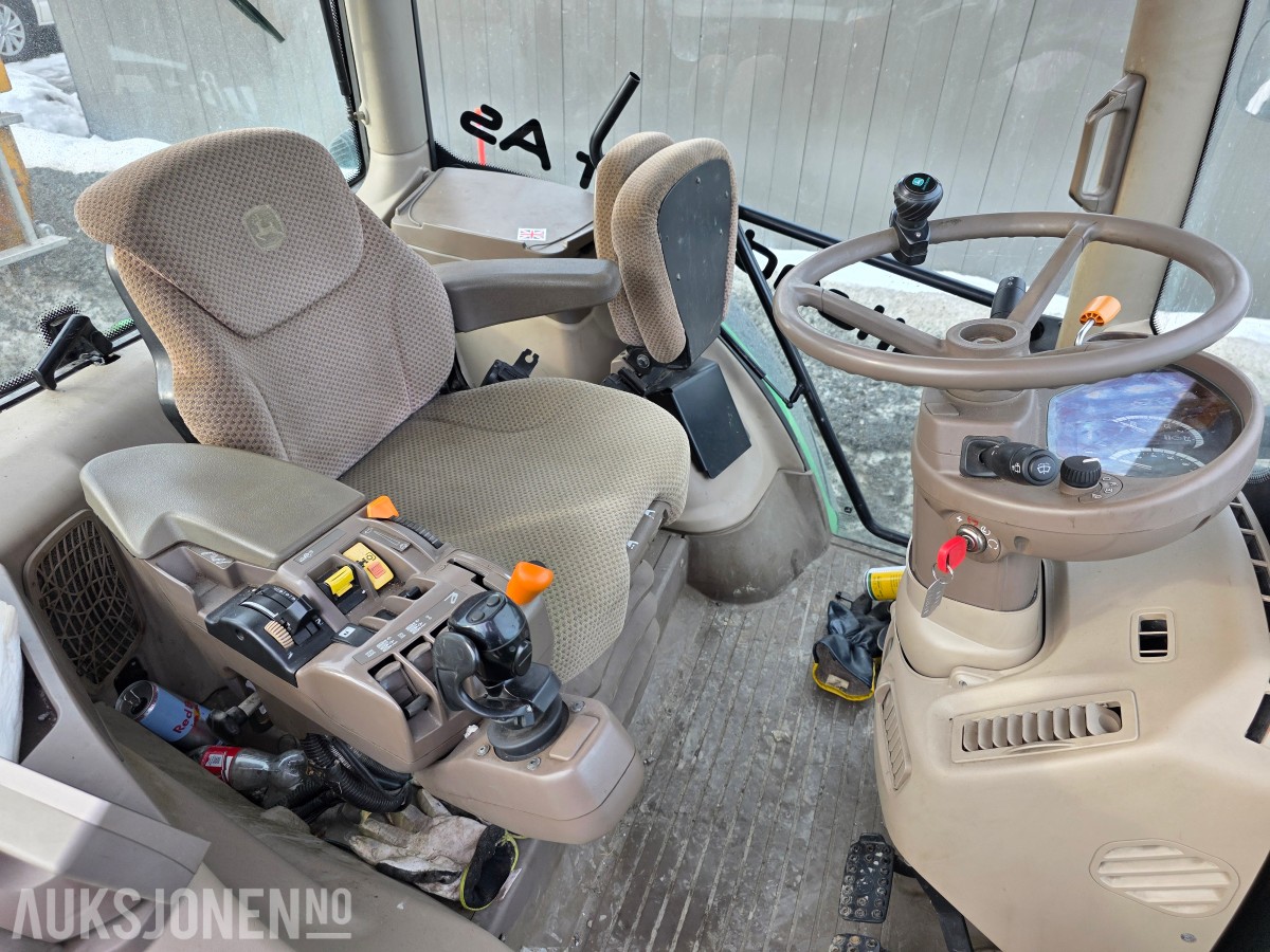 2014 John Deere 6125R traktor 4731 timer