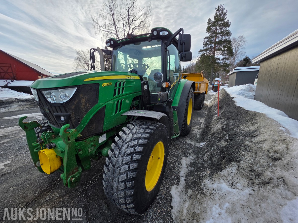 2014 John Deere 6125R traktor 4731 timer