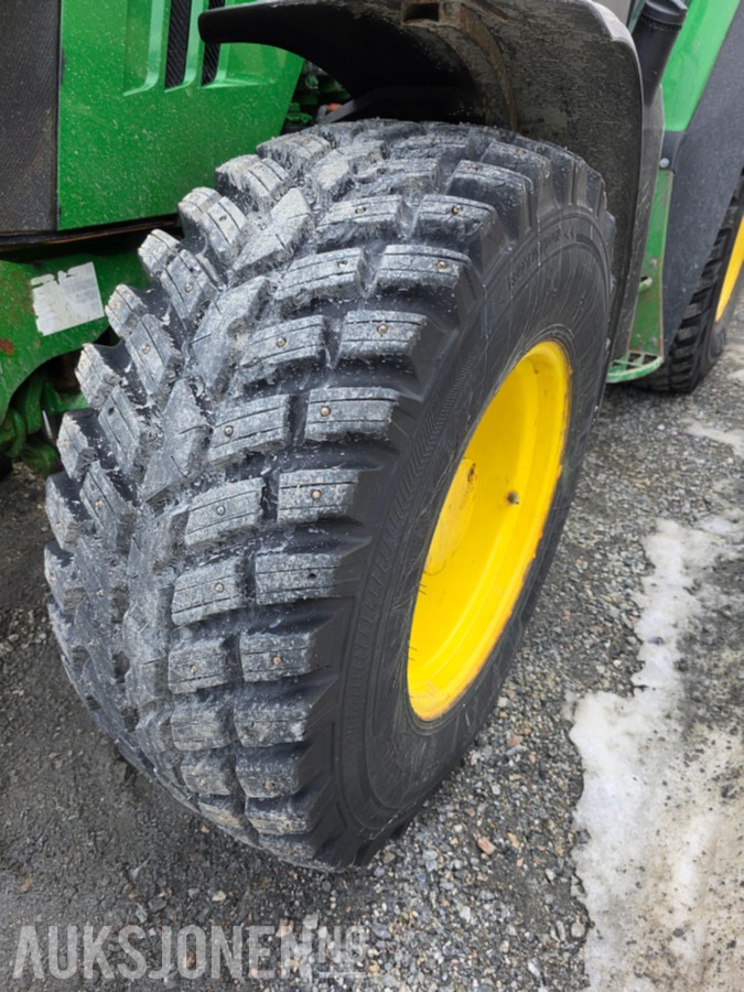 2014 John Deere 6125R traktor 4731 timer