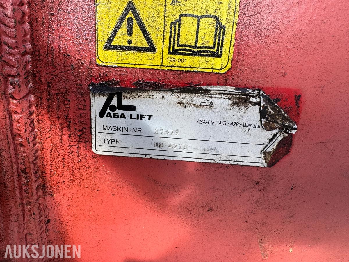 Åsa-Lift UN4210 -mek strengelegger med hyppeplog