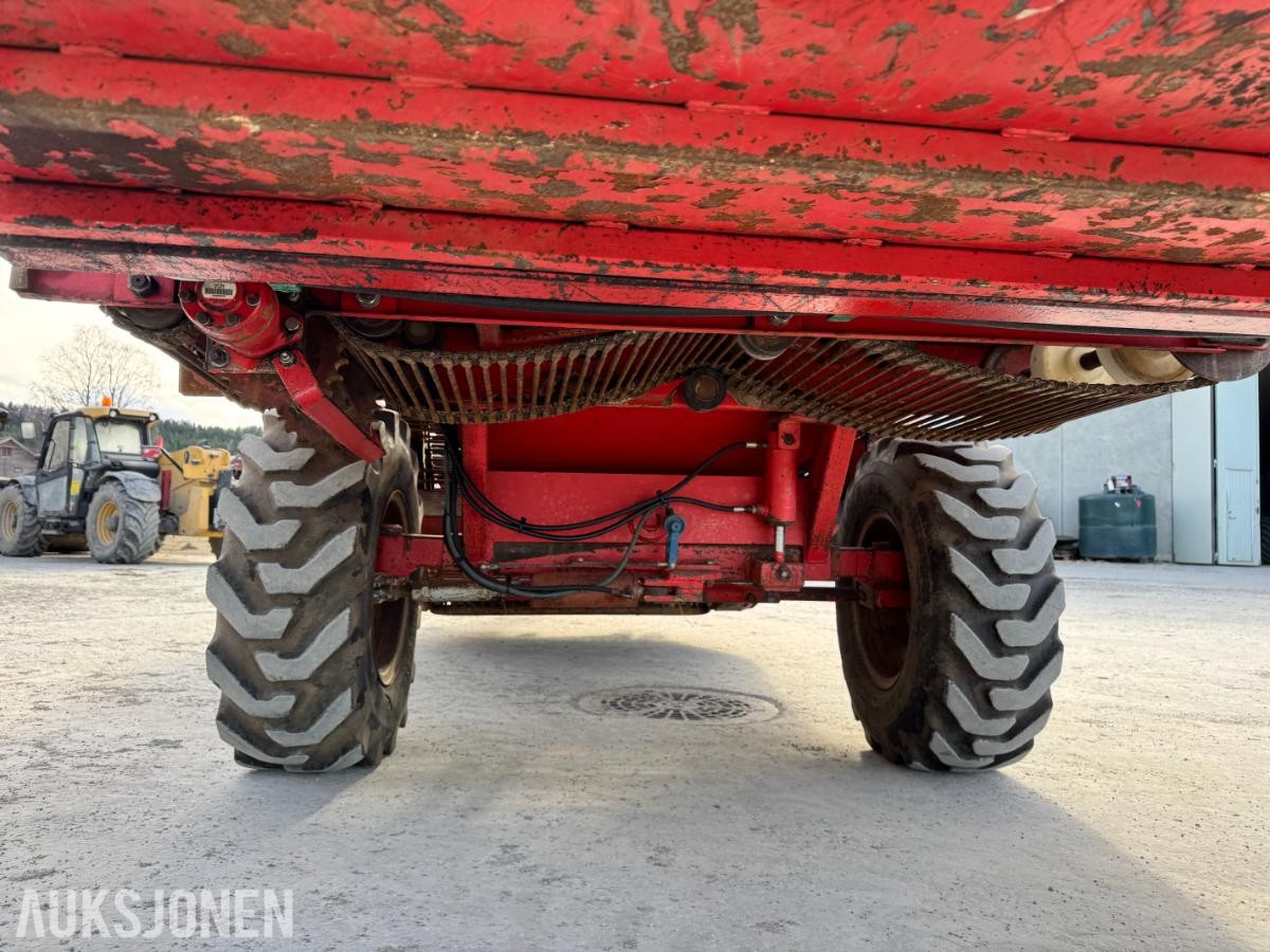 Åsa-Lift UN4210 -mek strengelegger med hyppeplog