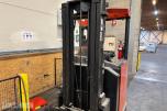 2008 BT (Toyota Material Handling) skyvemasttruck RRE 140M ELEKTRISK