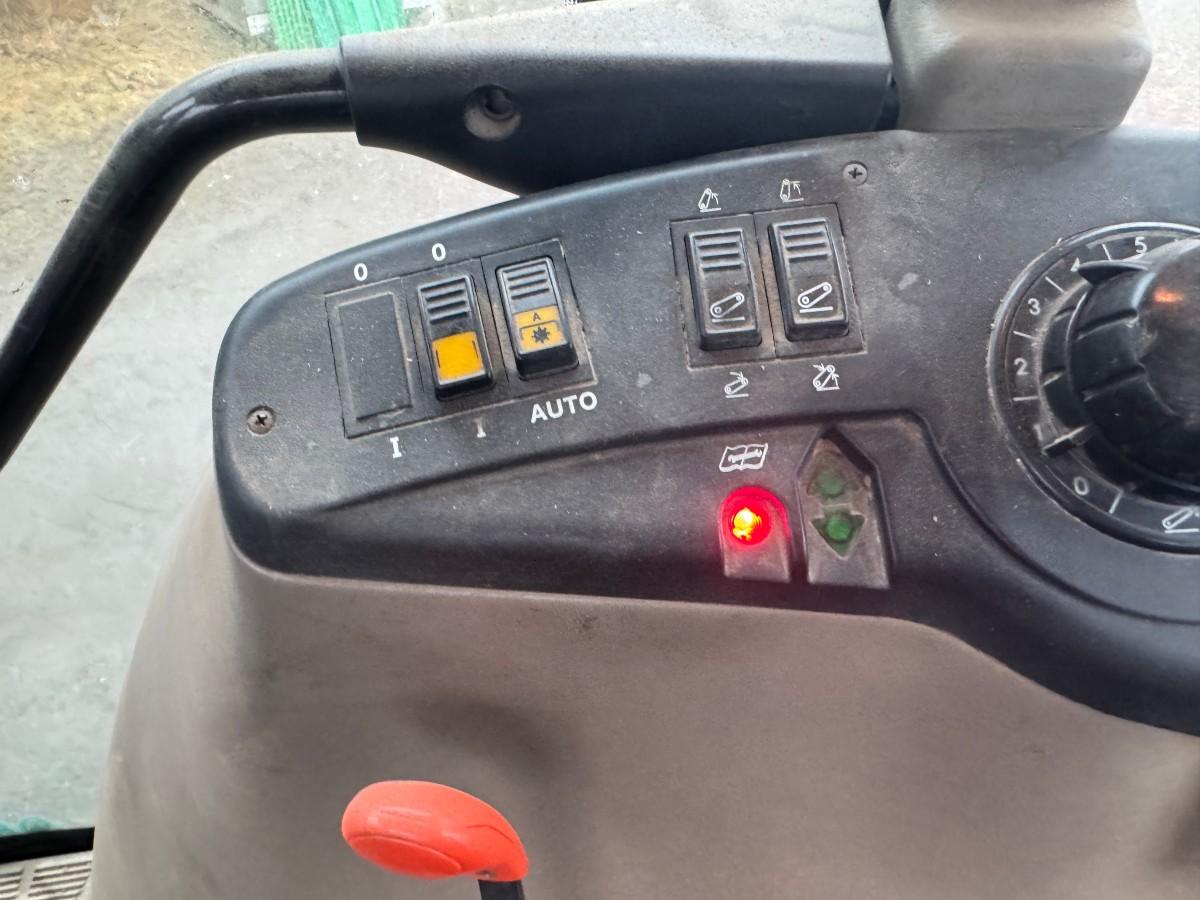 2009 CASE IH CS105 PRO MED FRONTLASTER