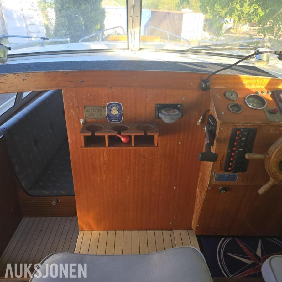 1975 Nidelv 24