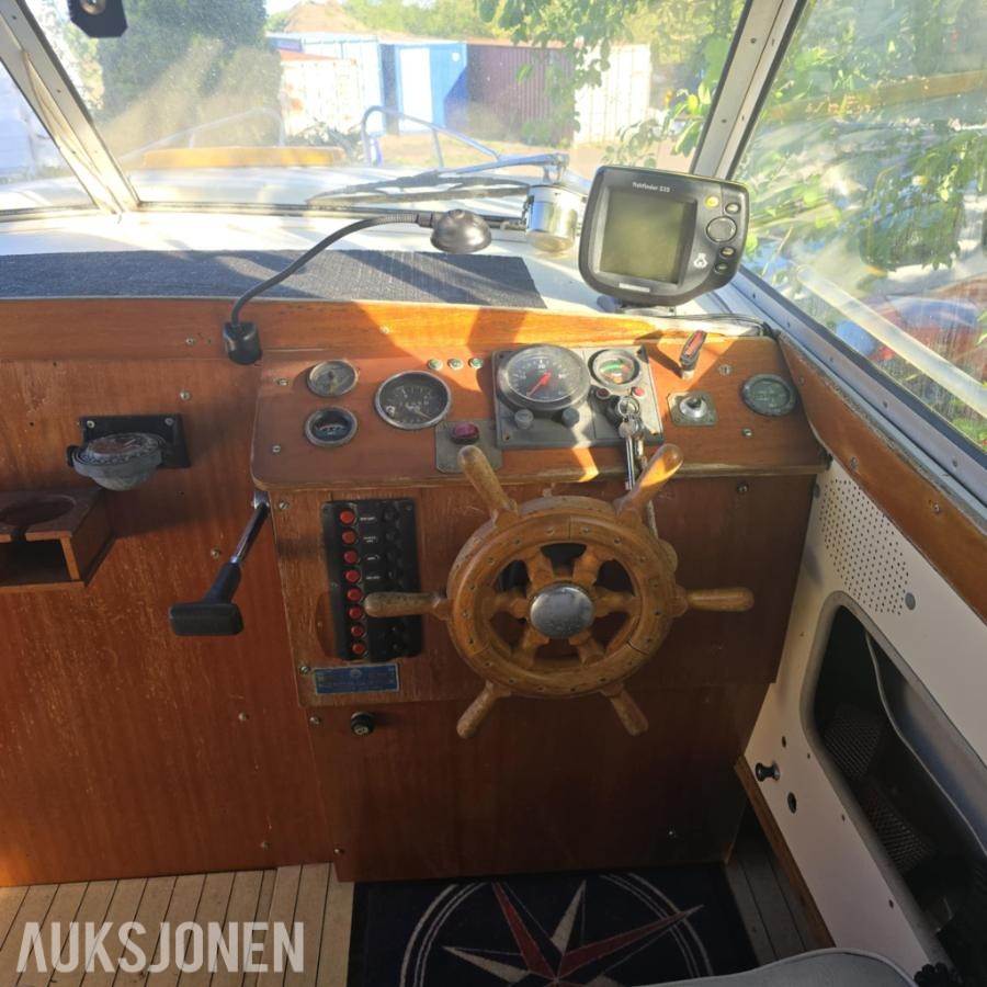 1975 Nidelv 24