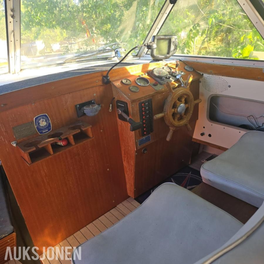 1975 Nidelv 24