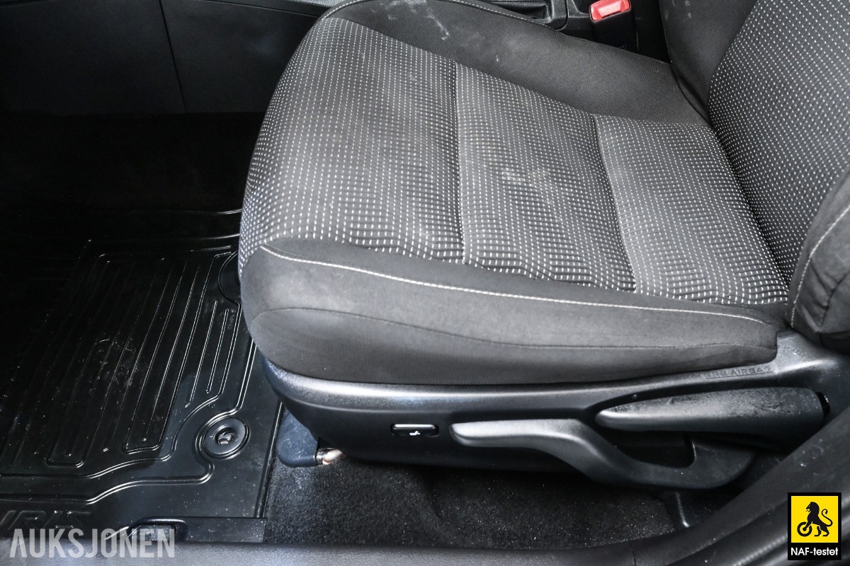 2015 Toyota AURIS 1.8 HYBRID RYGGEKAMERA CRUISE MULTIRATT 