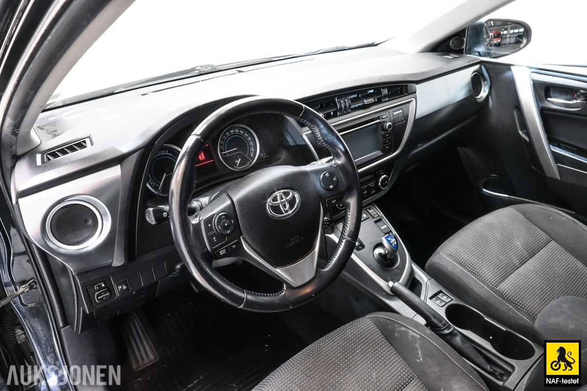 2015 Toyota AURIS 1.8 HYBRID RYGGEKAMERA CRUISE MULTIRATT 