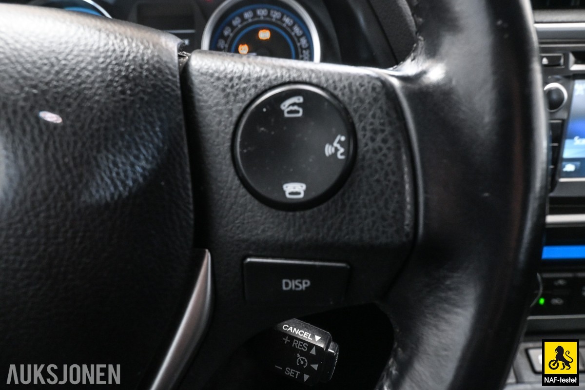 2015 Toyota AURIS 1.8 HYBRID RYGGEKAMERA CRUISE MULTIRATT 