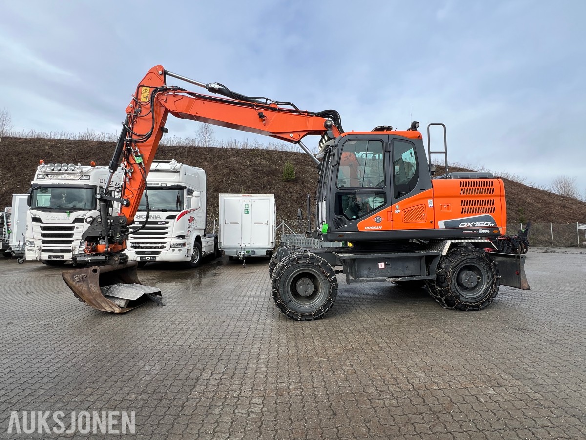 2019 Doosan DX160W-5,Sorteringsskuffe og sorteringsklype