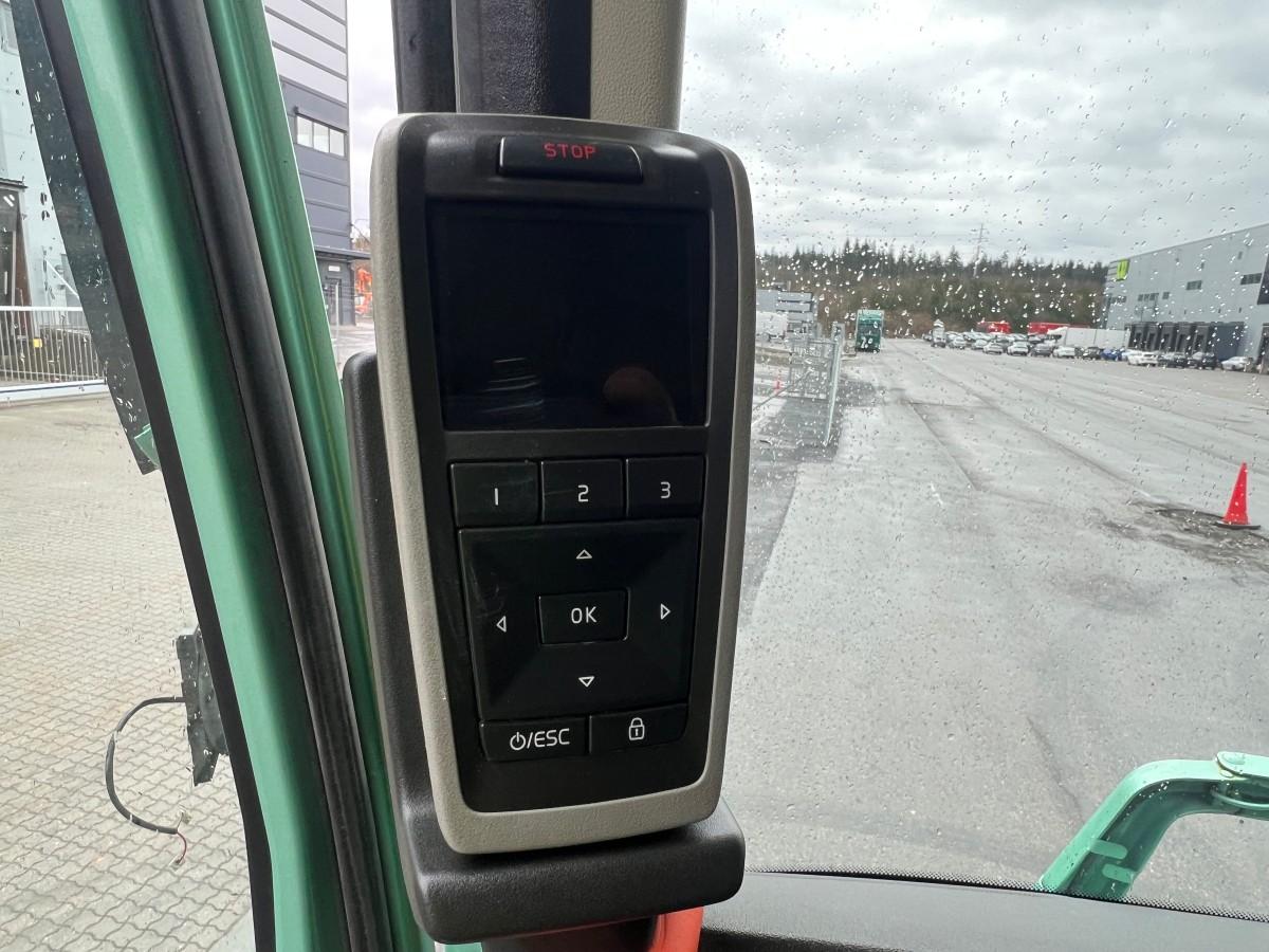 2019 Volvo FH-750 Tridem 8X4 m/Dumperkasse