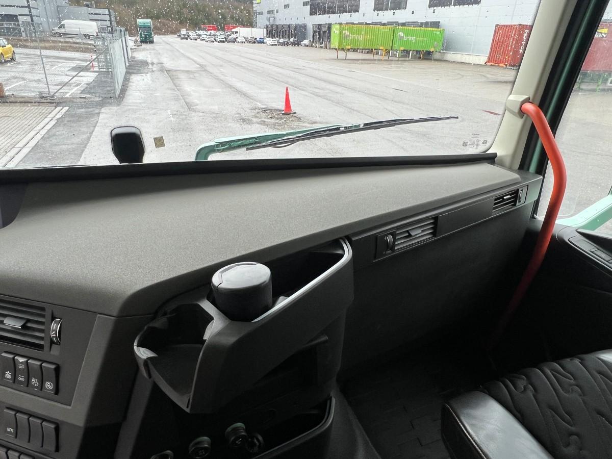 2019 Volvo FH-750 Tridem 8X4 m/Dumperkasse