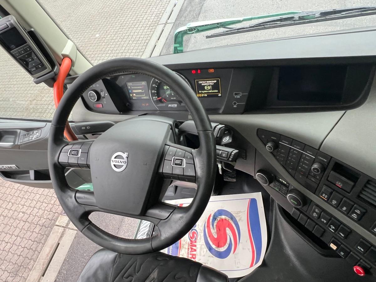 2019 Volvo FH-750 Tridem 8X4 m/Dumperkasse