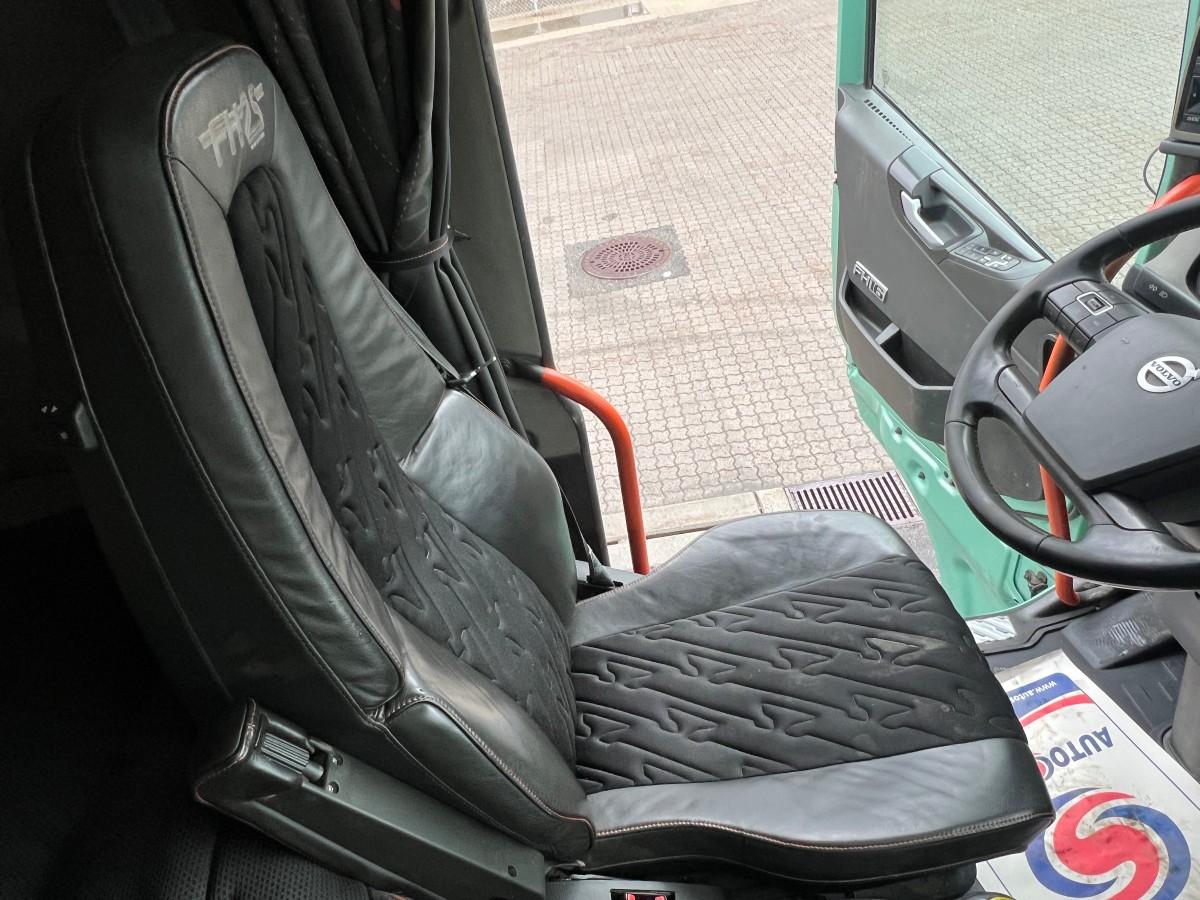 2019 Volvo FH-750 Tridem 8X4 m/Dumperkasse