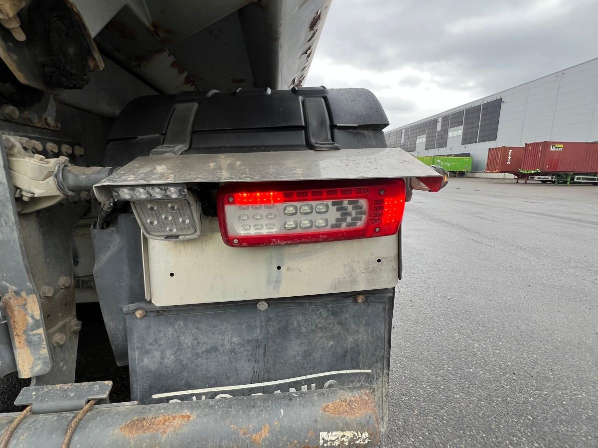 2019 Volvo FH-750 Tridem 8X4 m/Dumperkasse