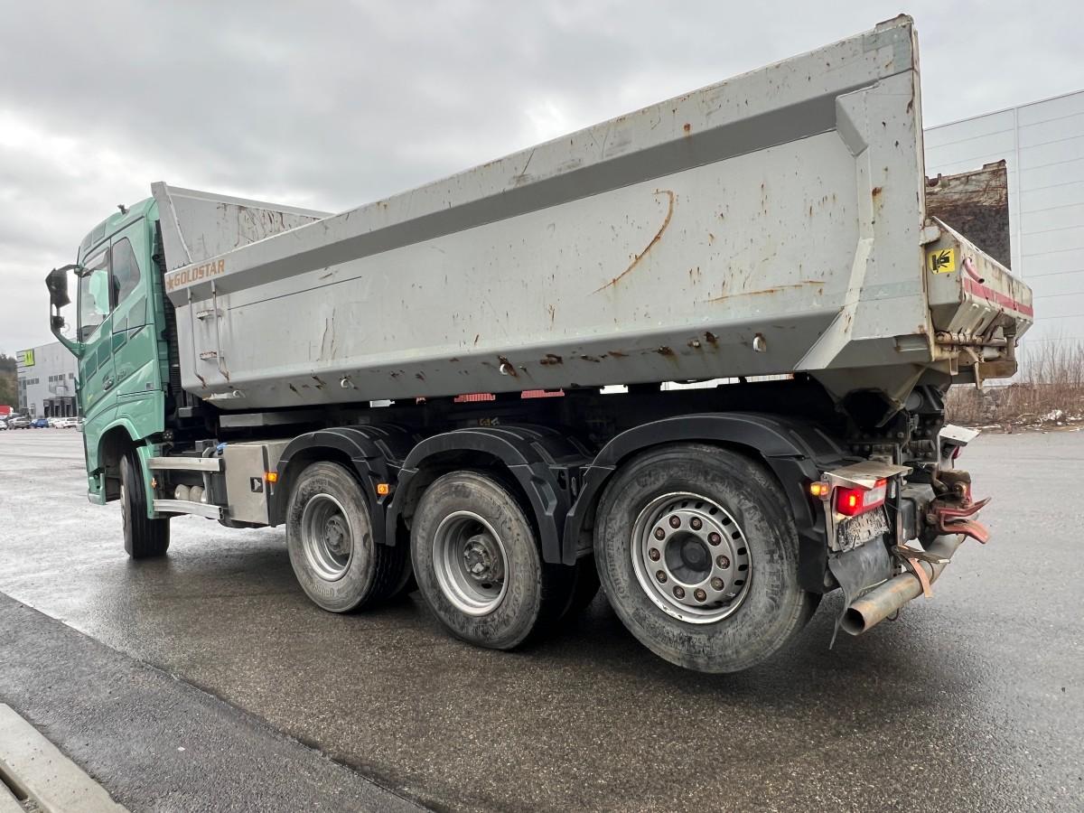 2019 Volvo FH-750 Tridem 8X4 m/Dumperkasse