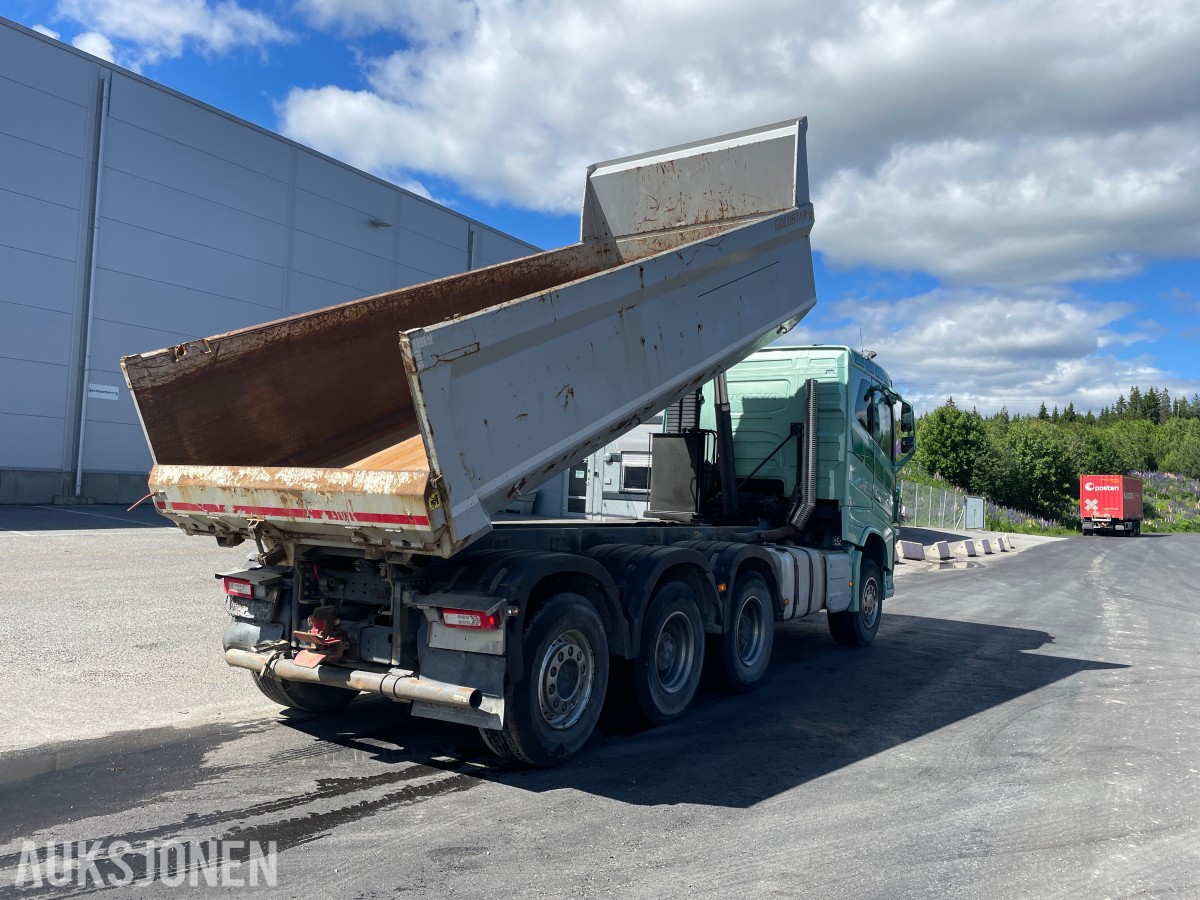 2019 Volvo FH-750 Tridem 8X4 m/Dumperkasse