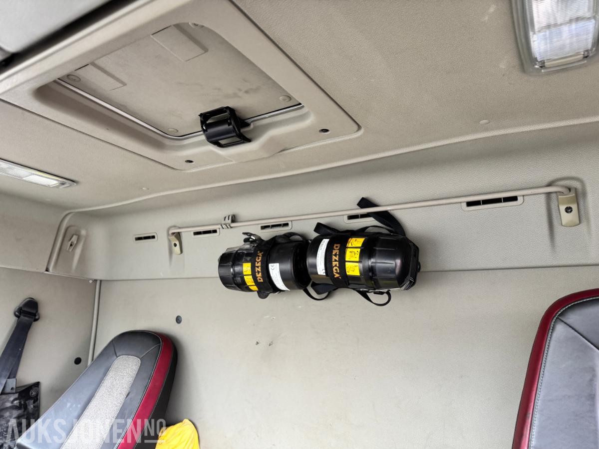 2016 Volvo FMX460 liftbil EURO 6