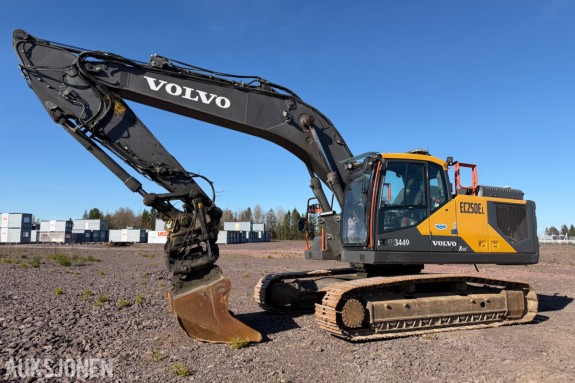 2021 Volvo EC 250 EL Gravemaskin med Steelwrist tiltrotator, Pusseskuffe, Tannskuffe og Xsite Pro GPS