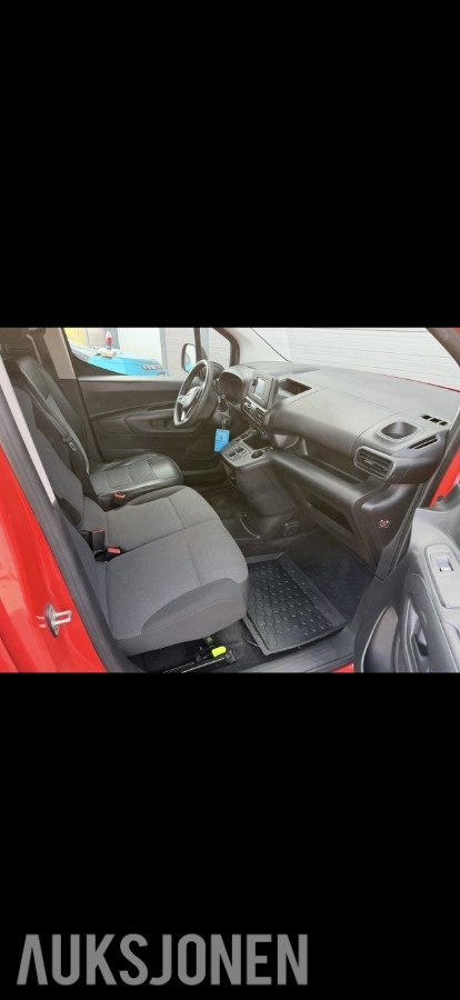 2022 Opel COMBO 50KWH,ELITE,L2, LAV KM !