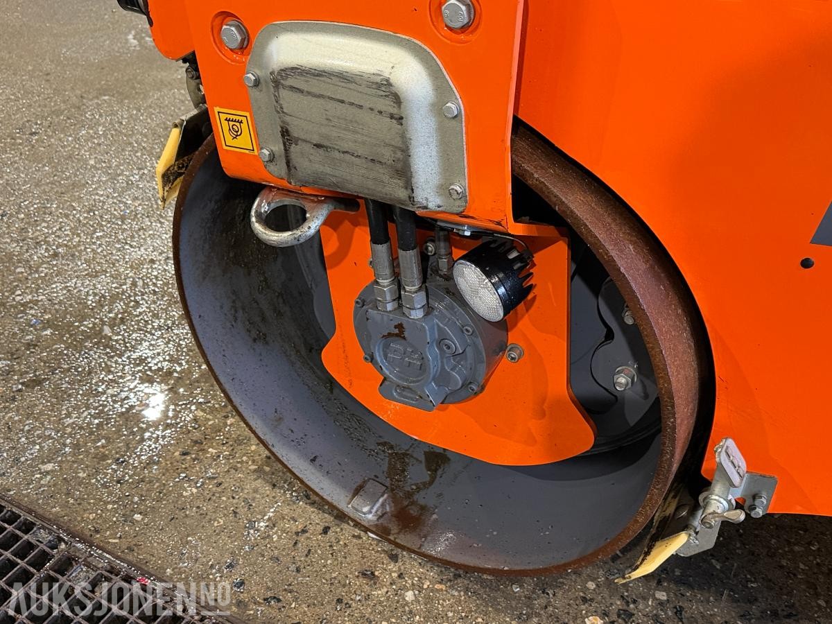 2023 Hamm HD 10i VV tandemvals / 441 timer