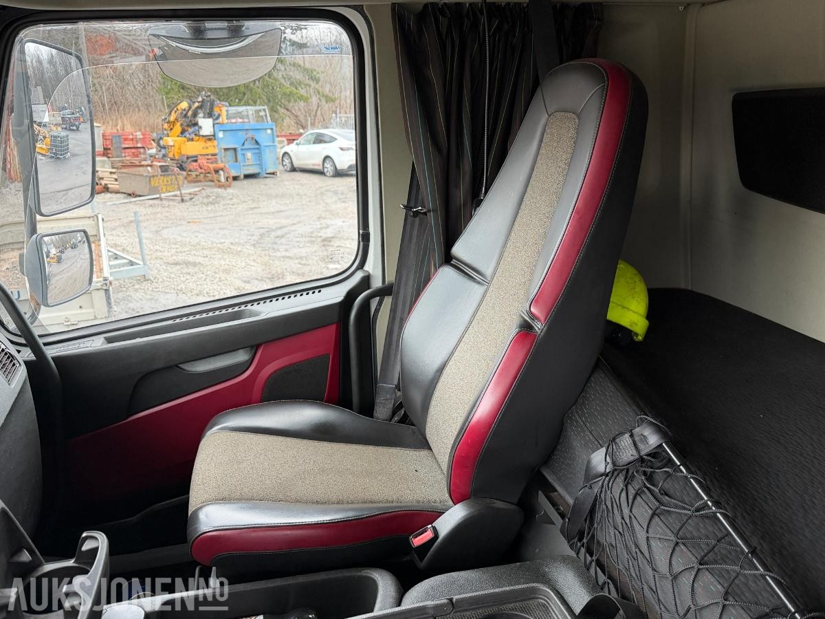 2015 Volvo FMX540 asfaltbil med RecoDrive / Asfaltsprider
