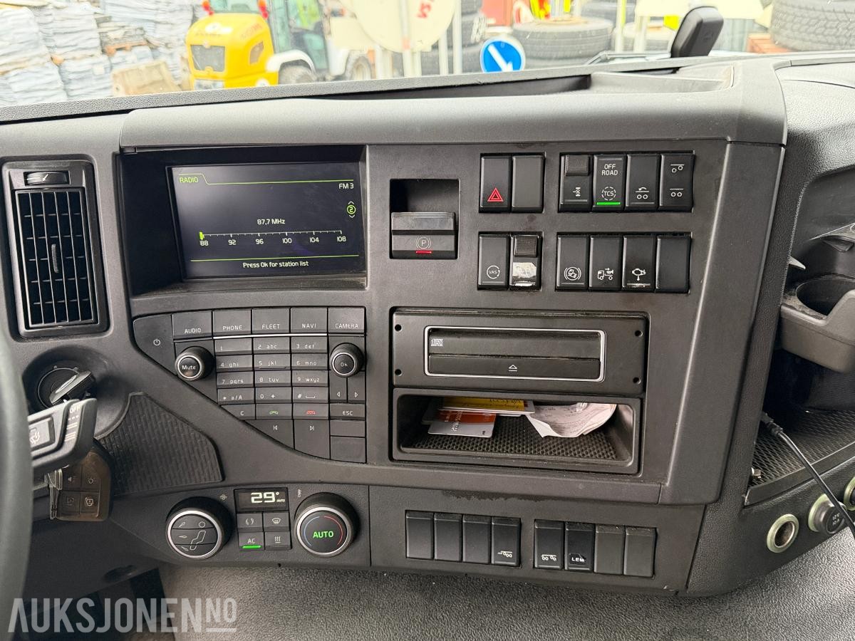 2015 Volvo FMX540 asfaltbil med RecoDrive / Asfaltsprider