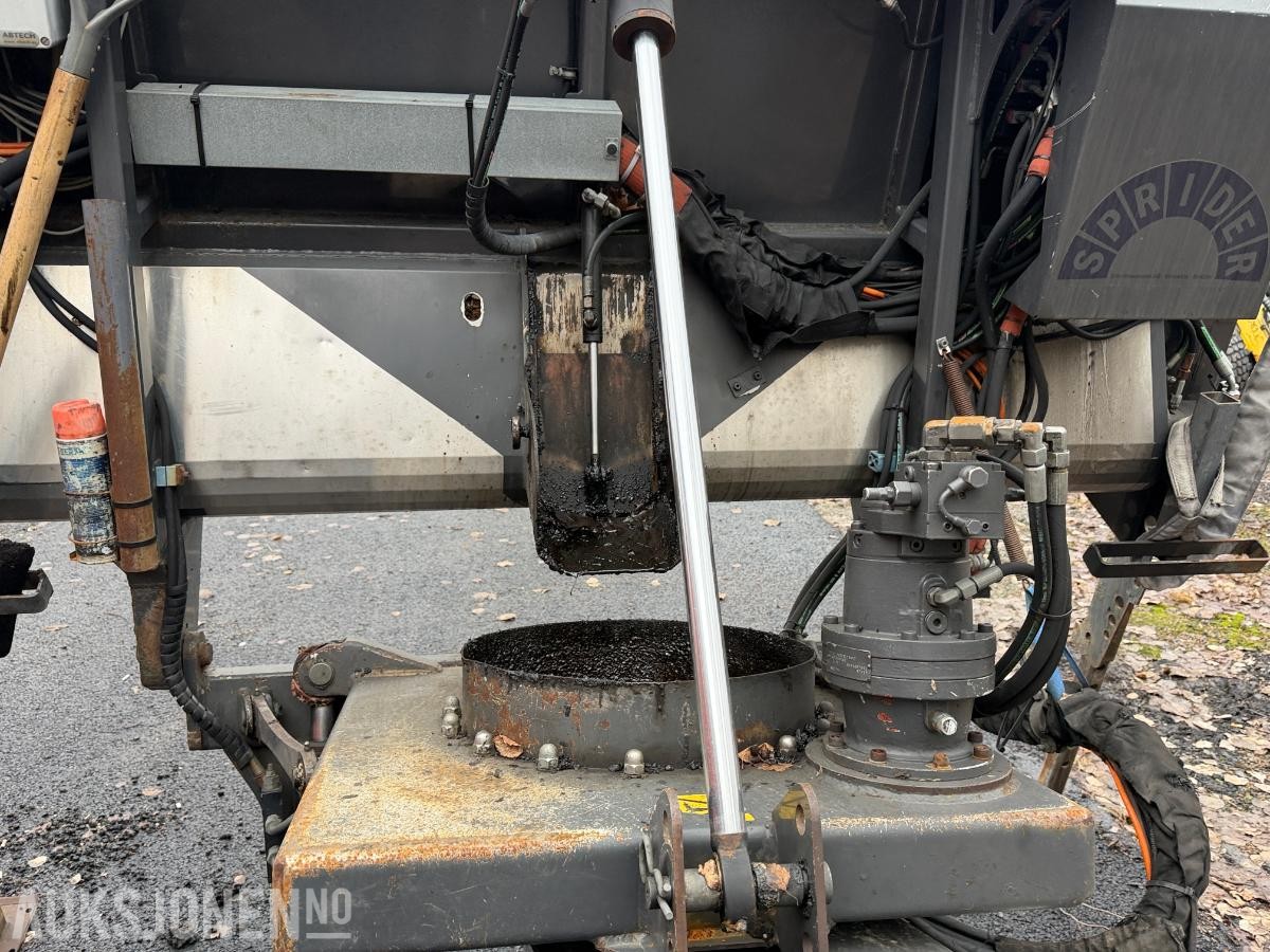 2015 Volvo FMX540 asfaltbil med RecoDrive / Asfaltsprider