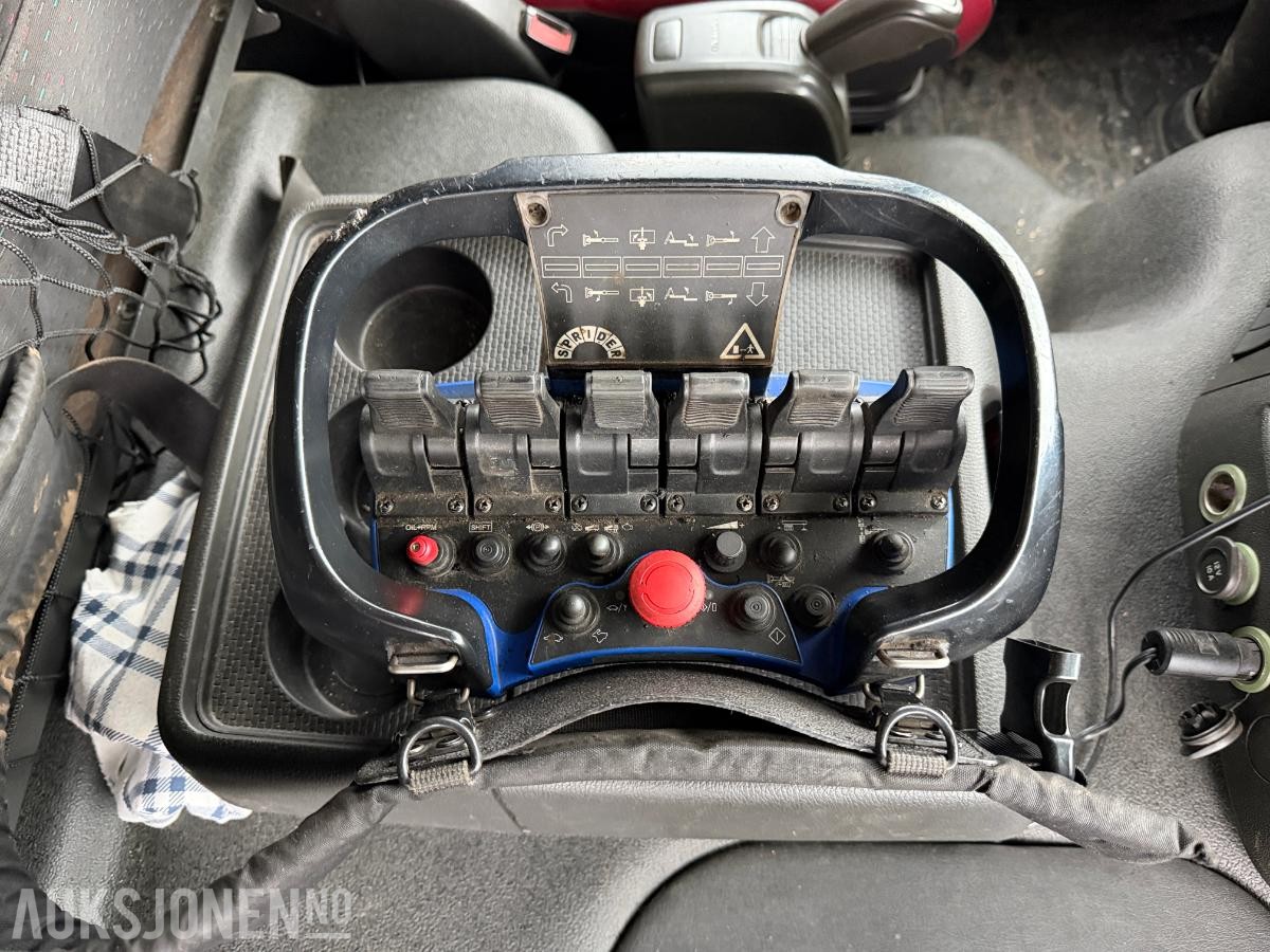 2015 Volvo FMX540 asfaltbil med RecoDrive / Asfaltsprider