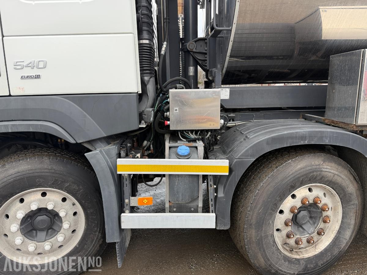 2015 Volvo FMX540 asfaltbil med RecoDrive / Asfaltsprider