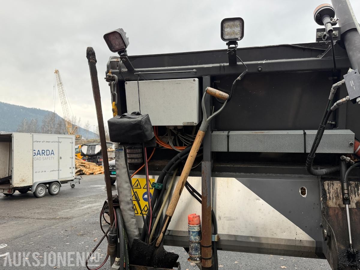2015 Volvo FMX540 asfaltbil med RecoDrive / Asfaltsprider