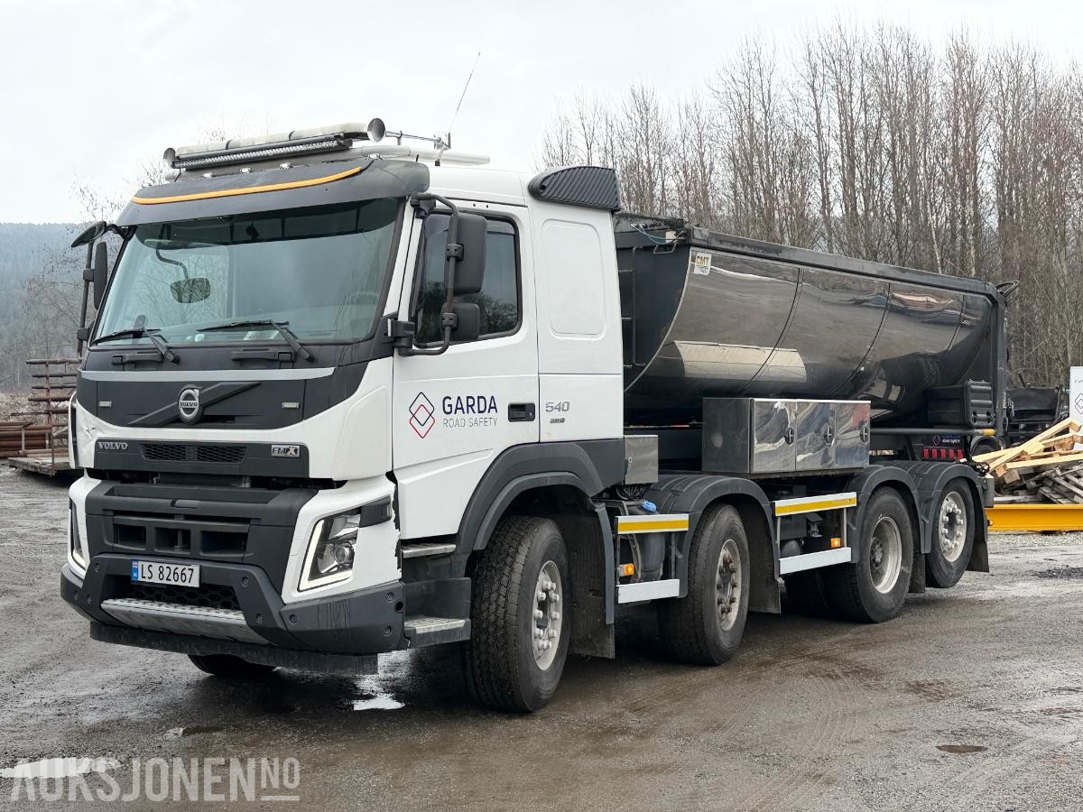 2015 Volvo FMX540 asfaltbil med RecoDrive / Asfaltsprider