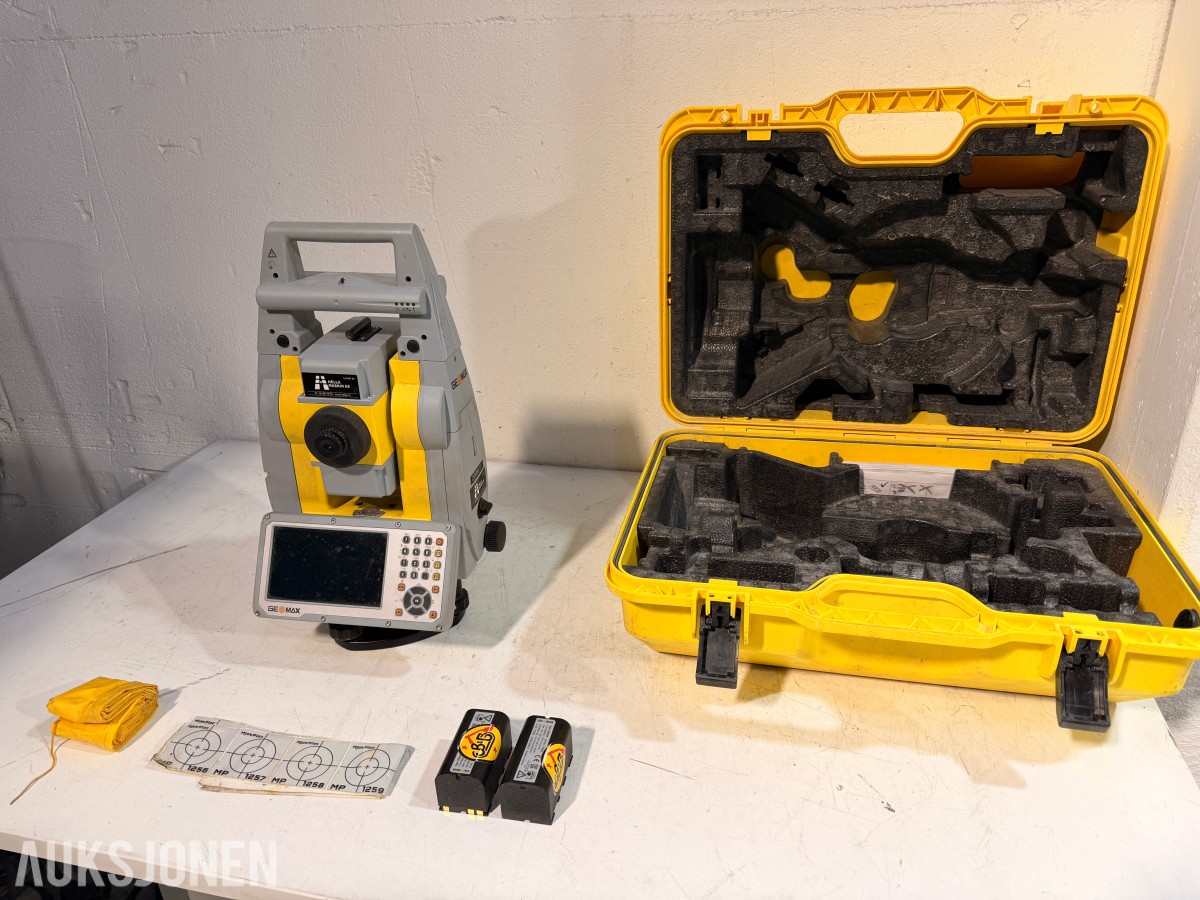 GeoMax Zoom95 totalstasjon med ZRT82 og tilbehør