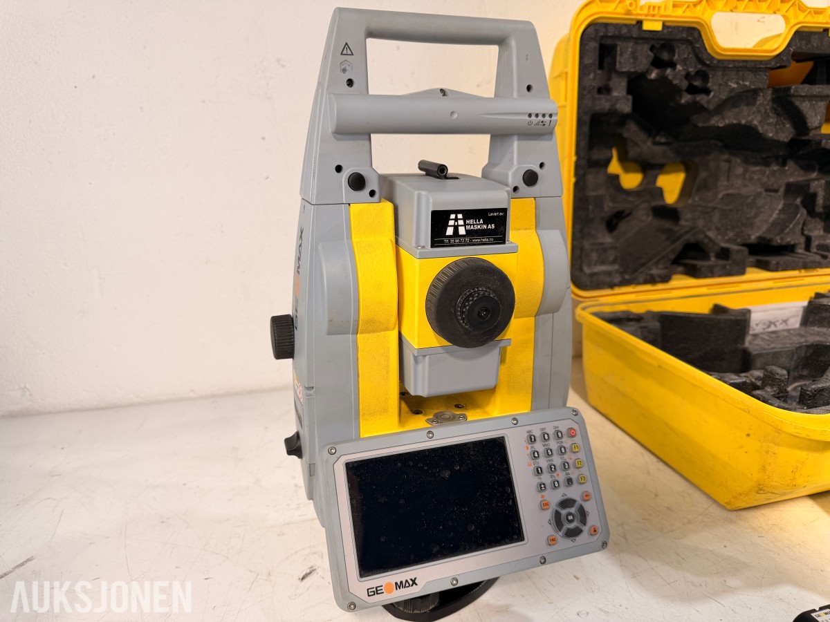 GeoMax Zoom95 totalstasjon med ZRT82 og tilbehør