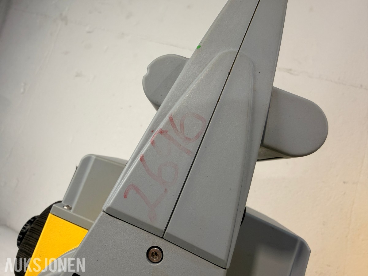 GeoMax Zoom95 totalstasjon med ZRT82 og tilbehør